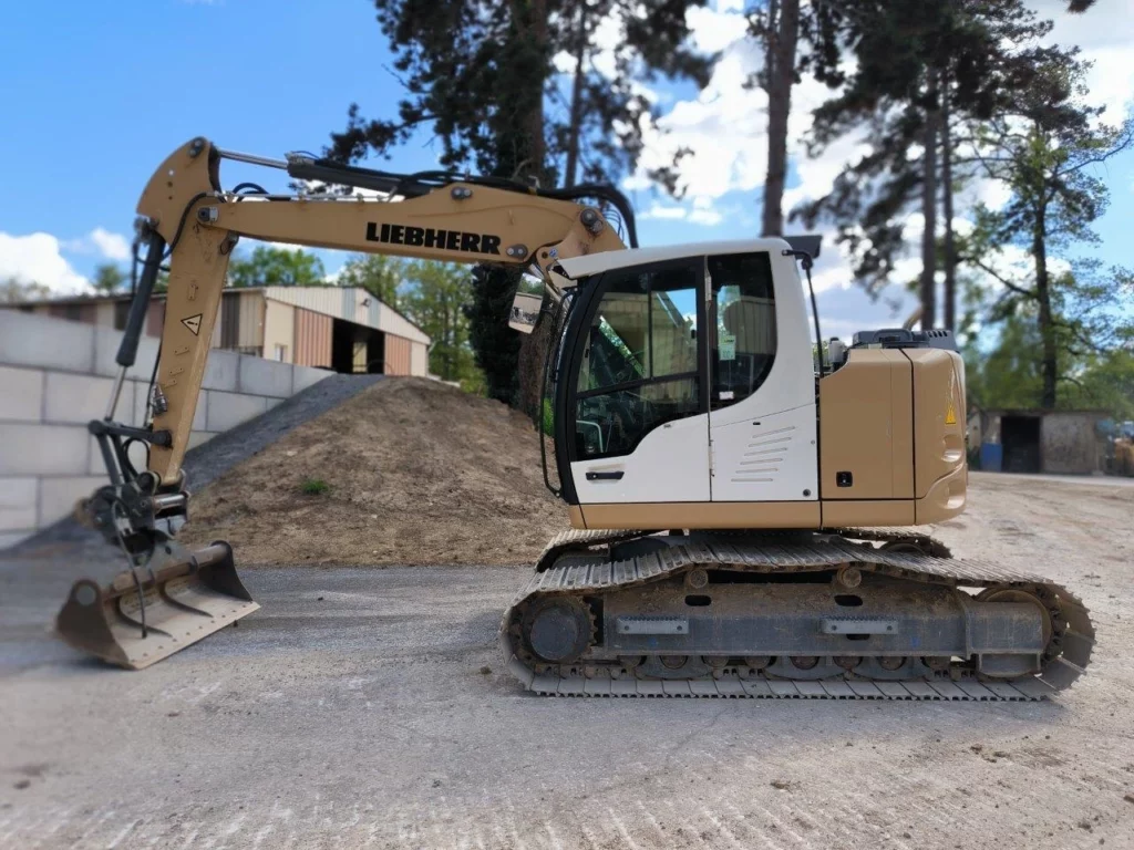 matériel de travaux publics d'occasion Poitiers